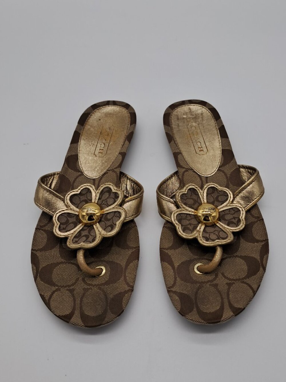 Coach Sherrie Signature C Monogram Flower Metallic Gold  Color Size 7.5 Sandal